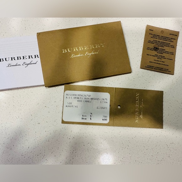 Burberry crossbody w/ card holder NWT - Picture 6 of 7